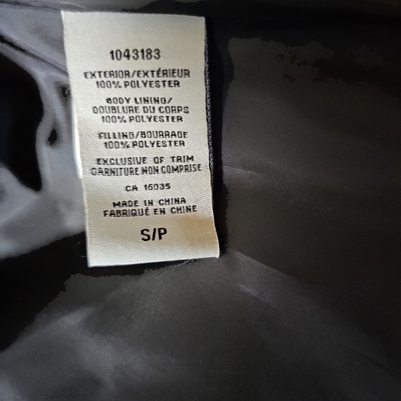 Catherine Malandrino Women's Puffer, Zip Quilted Vest NWOT - Picture 6 of 6